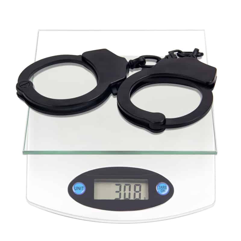 ROMMFUN BDSM Fashion Black Handcuffs BDSM | buy Adult toys Online at 18Plus World Malaysia ROMMFUN BDSM Fashion Black Handcuffs - Image 8