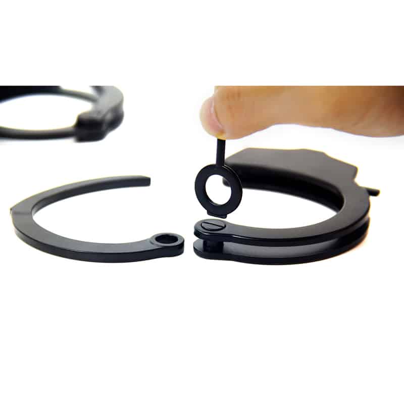 ROMMFUN BDSM Fashion Black Handcuffs BDSM | buy Adult toys Online at 18Plus World Malaysia ROMMFUN BDSM Fashion Black Handcuffs - Image 6