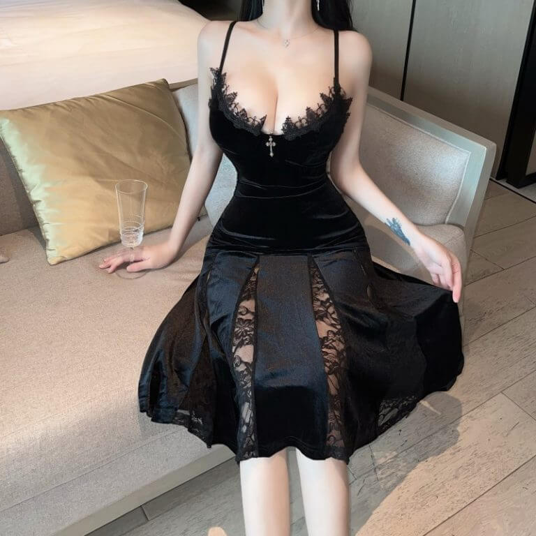 Midnight Elegance Blooms in Velvet Shadows For Her | buy Adult toys Online at 18Plus World Malaysia